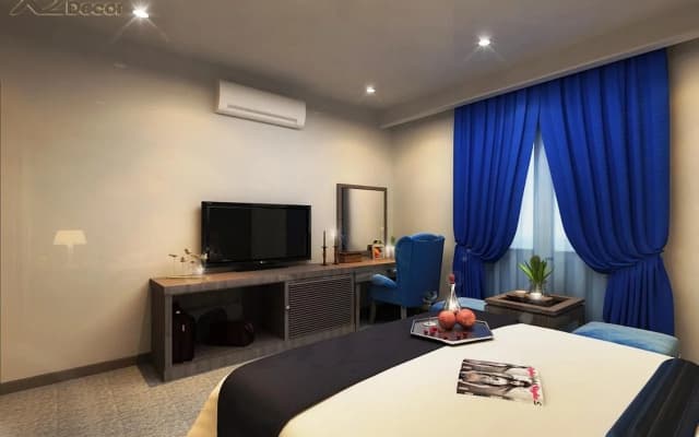 Iris Hotel Saigon - photo 3