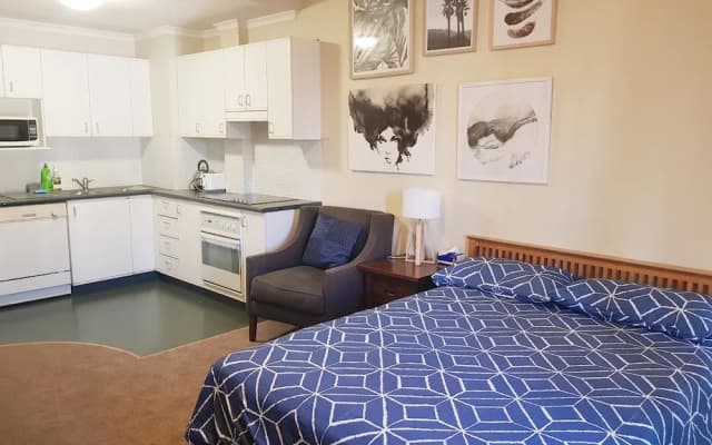 Heart of Darling Harbour 1 bedroom Apartment - photo 3