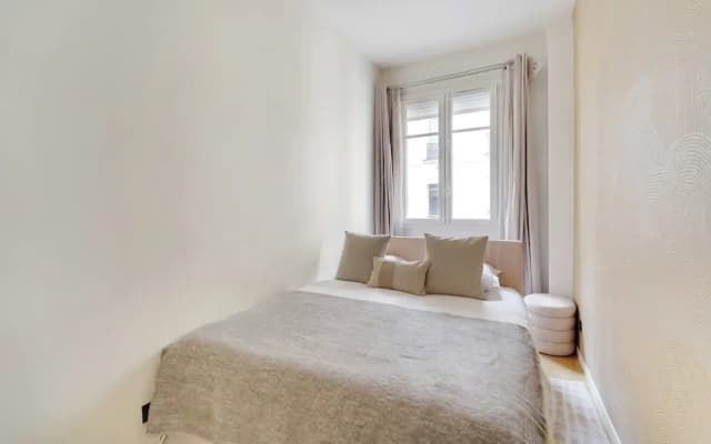 Beautiful Apartment - 2bd/4p - Arc de Triomphe - photo 3