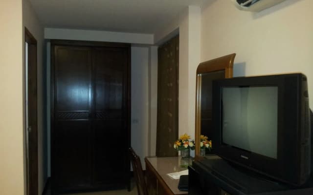 Sunflower Place - photo 5