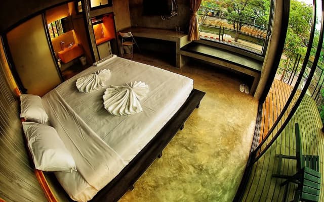 Bed Stop Hotel - photo 3
