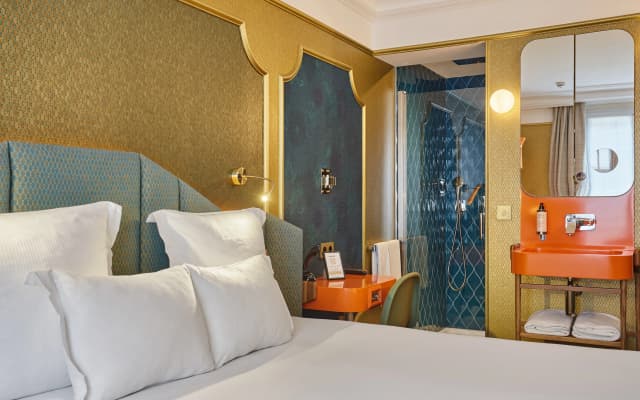 Idol Hotel - photo 3