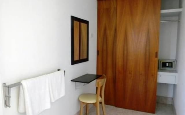 Guesthouse @ Karon - photo 3