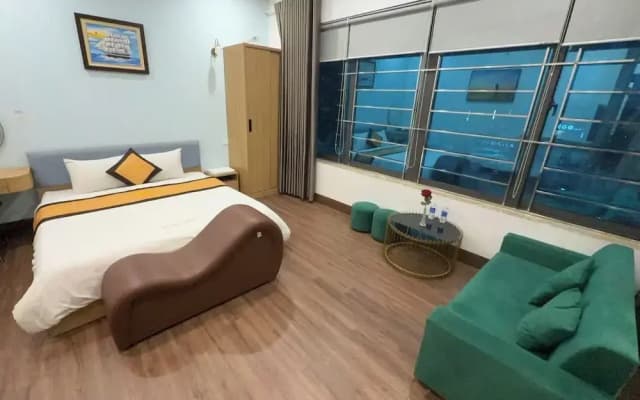 Dream Hotel - photo 2