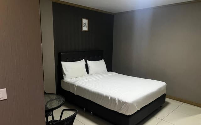 Apsara Inn - photo 4
