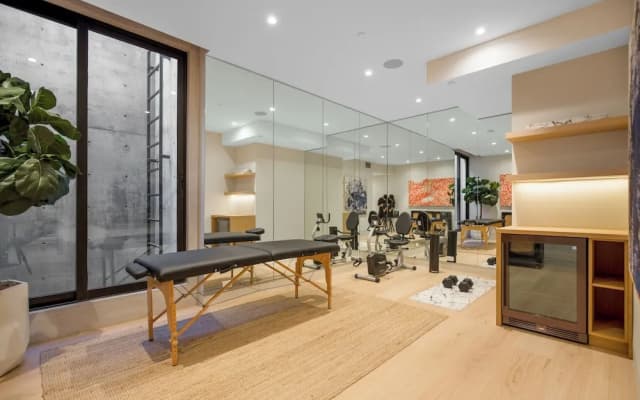 Hutton Modern - photo 4