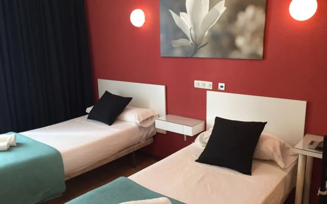 Hostal Rias Bajas - photo 2
