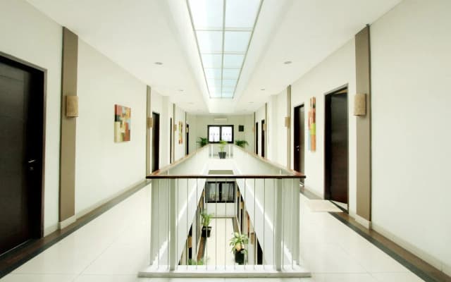 Omah Dasar Hotel - photo 4