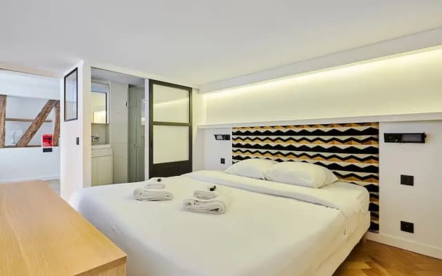 Charming Duplex Loft - Paris City Center - photo 4
