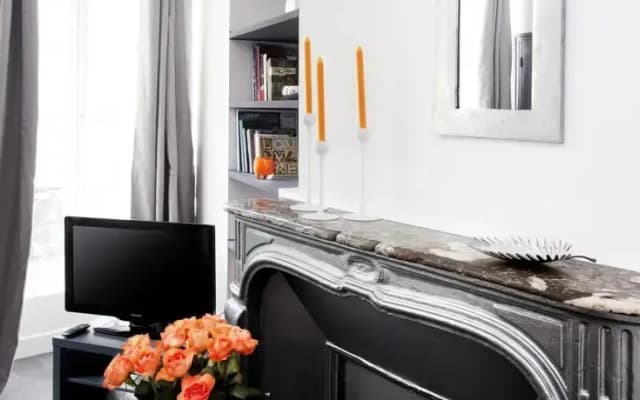 Luxury One Bedroom in Montorgueil - photo 3