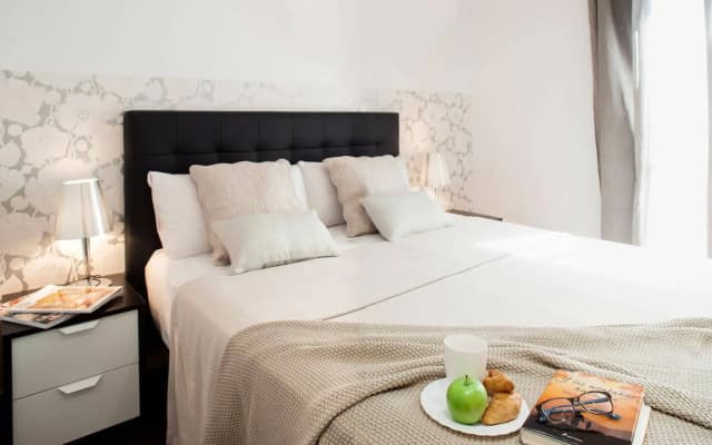 Aspasios Catedral Apartments - photo 4