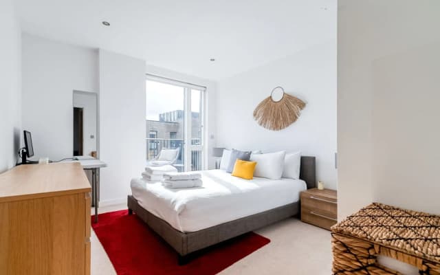 Modern Bermondsey Apartment - photo 2