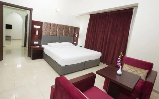 Samara Hotel - photo 2