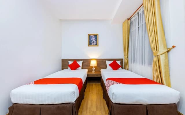 Homey Hotel - photo 2