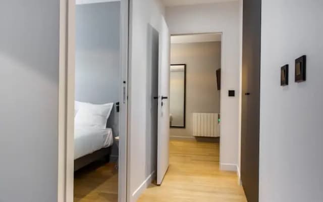 Magnificent Apartment - 2br/6p - Republique - photo 2