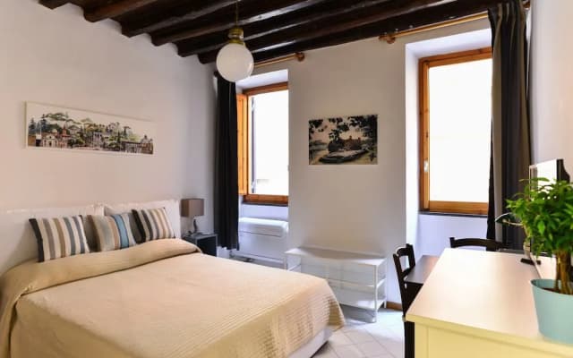 Spanish Steps Cozy Studio - photo 3