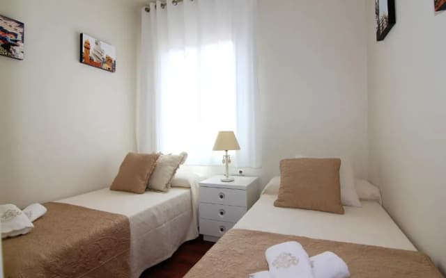Classbedroom Fira Business Apartment - photo 4