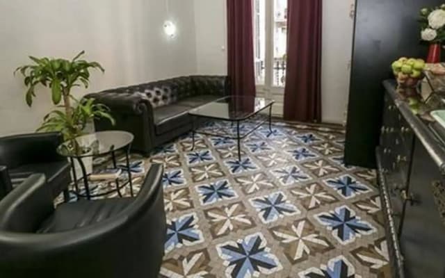 Hostal Balmes Centro - photo 2