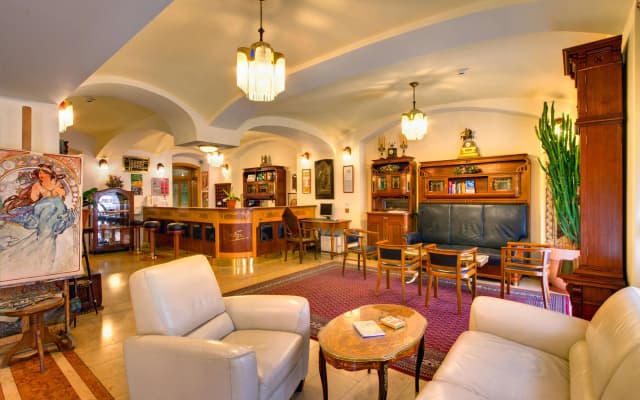 Hotel Mucha - photo 2