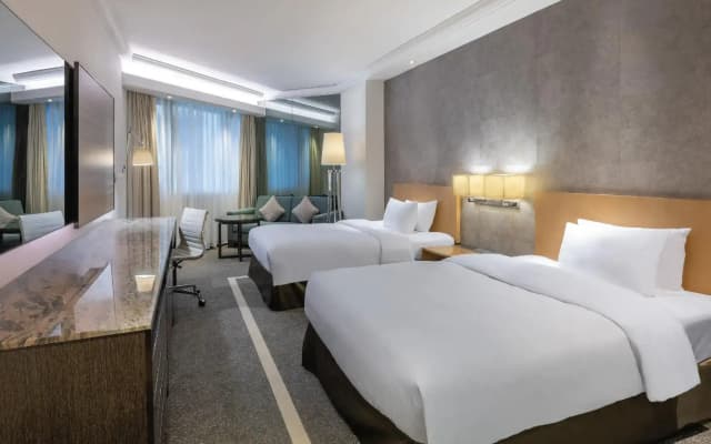 Gateway Hotel - photo 4