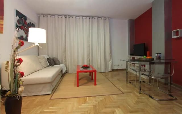 Apartamentos Goyescas Deco - photo 5