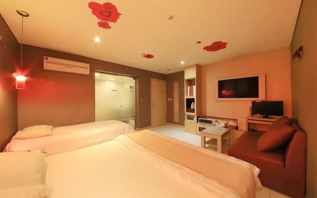 Nowon Film 37.2 Hotel - photo 5