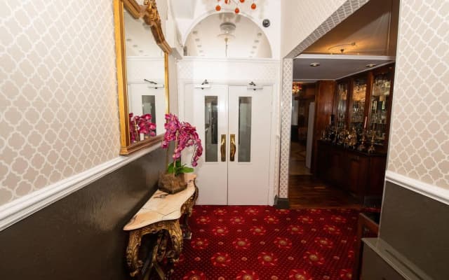 Hotel La Place - photo 2