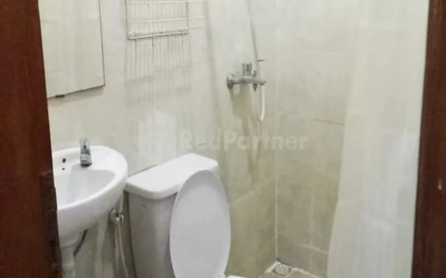 Rosa Luxury Jagakarsa RedPartner - photo 3