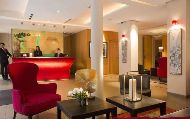 Hotel Le Six - photo 2
