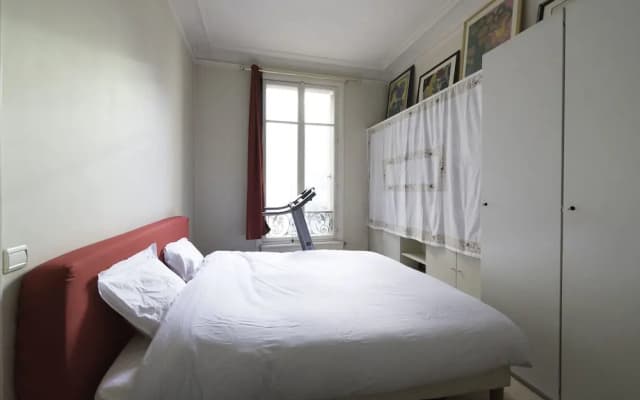 Veeve Champs Élysées Hideaway - photo 2