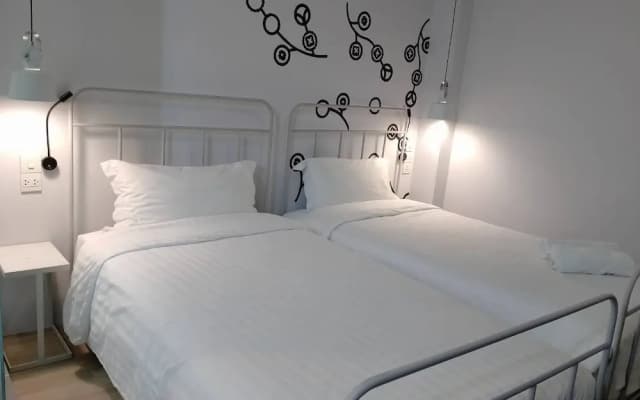 Bedspread Hostel - Adults Only - photo 4