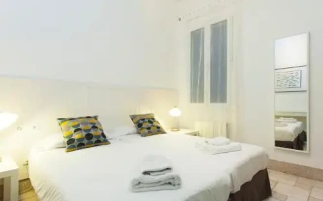 Apartment Eixample Esquerre RocafortDiputació - photo 3