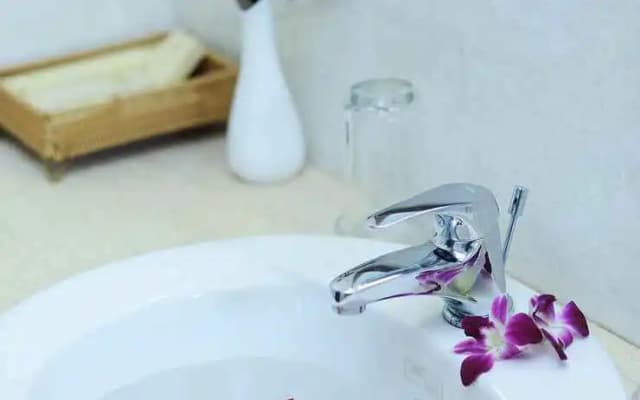 Azure Hotel - photo 4