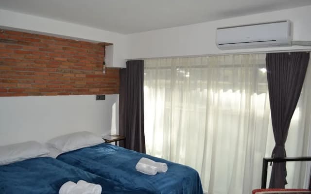 Hotel Baratashvili 12 - photo 2