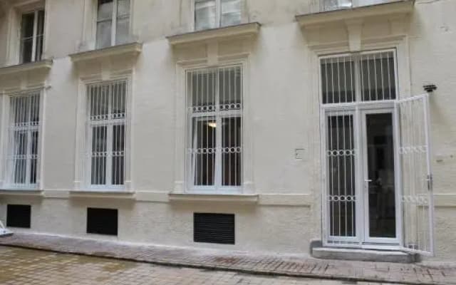 Titaru House - photo 4