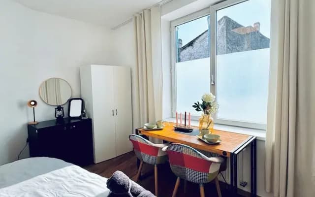 Comfortable Room Near Kaufpark Alterlaa - photo 4