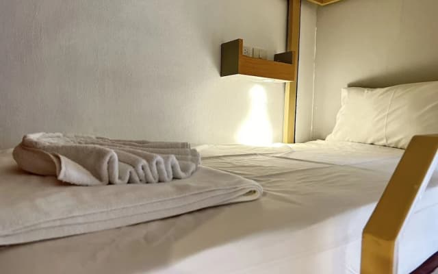 Terminal 58 hostel at town - photo 2