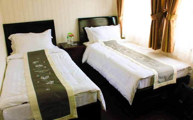 Phoenix Luxury Cruise Halong - photo 4