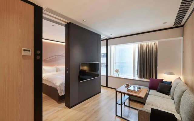 CM Plus Hotels and Serviced Apartments - photo 2