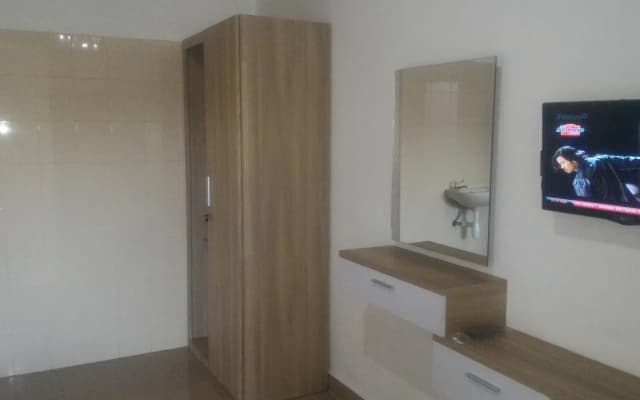 萨达撒日旅馆(Sadasari Guest House) - photo 4