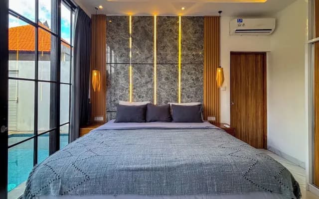 Seminyak Loft 360 Bali - photo 4