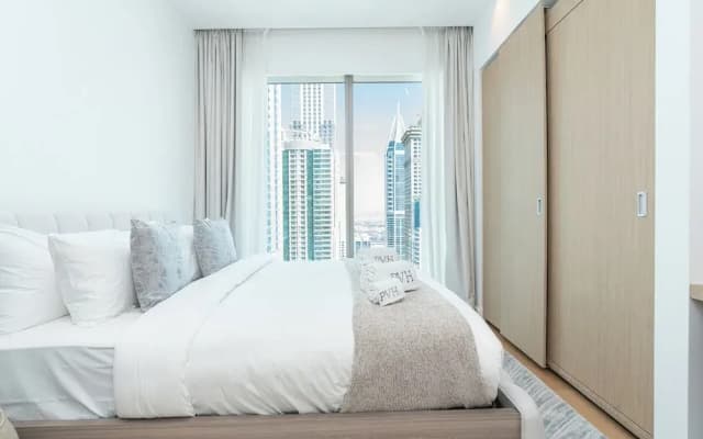 PVH - Marina Gate 2 - Sea View 2BR - photo 2