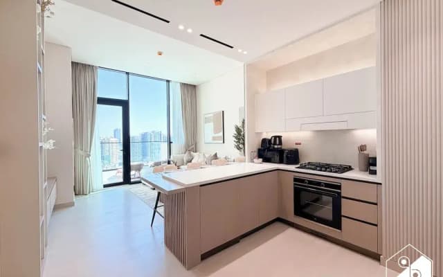 Binghatti Phantom Bliss 1BR With Private Pool - photo 2