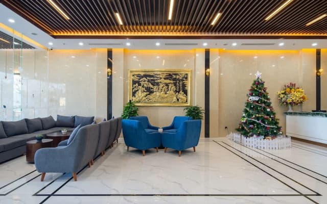 Avenis Hotel - photo 2