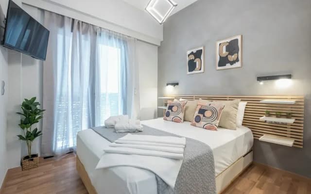 Newly Renovated Loft by Cloudkeys - photo 2