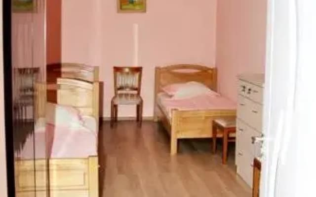 Spring Guesthouse - photo 3