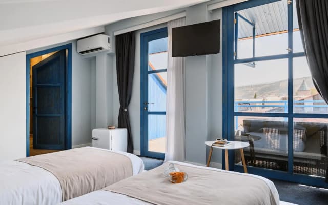 Hotel Blue Balcony - photo 4