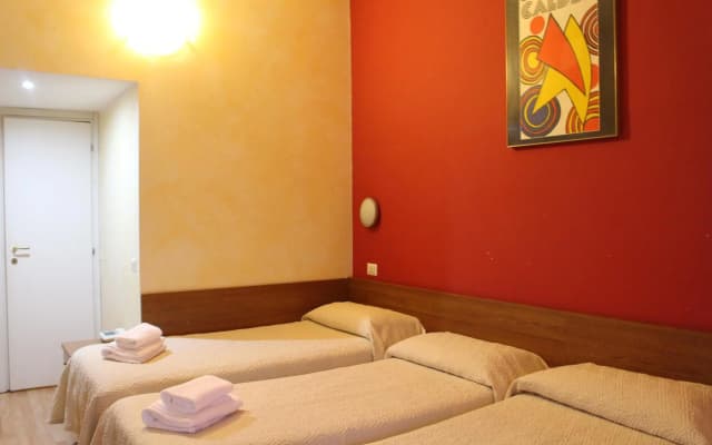 Hotel Club - photo 4