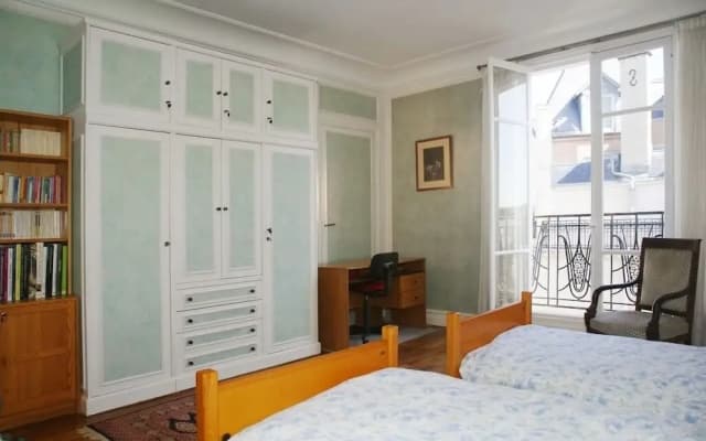 216500 - Beautiful 120 sqm duplex apartment for a family or two couples to rent in a privileged area - photo 4