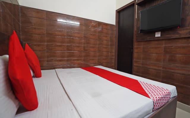 OYO 49587 Hotel Sai - photo 2